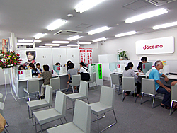  ドコモショップ羽生店 店内風景