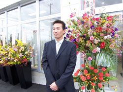 ドコモショップ盛岡本宮店 店長　大内　洋行