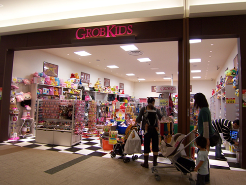 GROBKIDSイオンレイクタウン店 店内2
