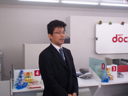 ドコモショップ松山北藤原店 店長　坂本　清吾