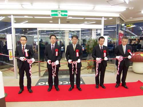 ドコモショップ掛川大池店 テープカット