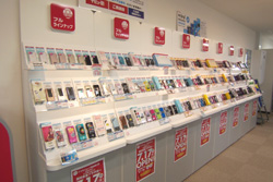 ドコモショップ蒲田東急プラザ店　商品展示コーナー