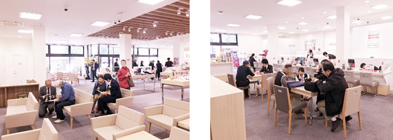 ドコモショップ新八柱店 待合スペース