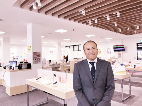 ドコモショップ新八柱店 店長