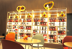 写真:ドコモショップイオンモール日の出店