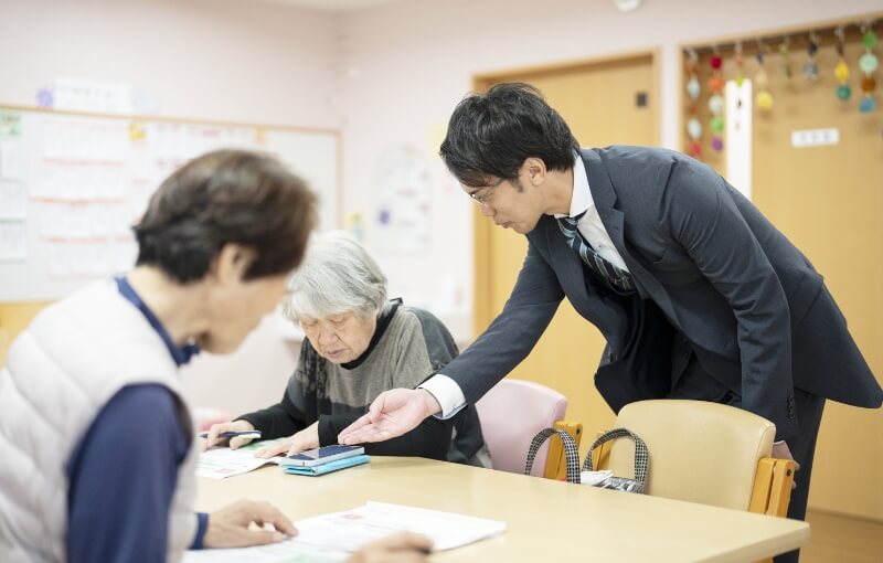 お客さま対応における「共感と寄り添い」を大切に。